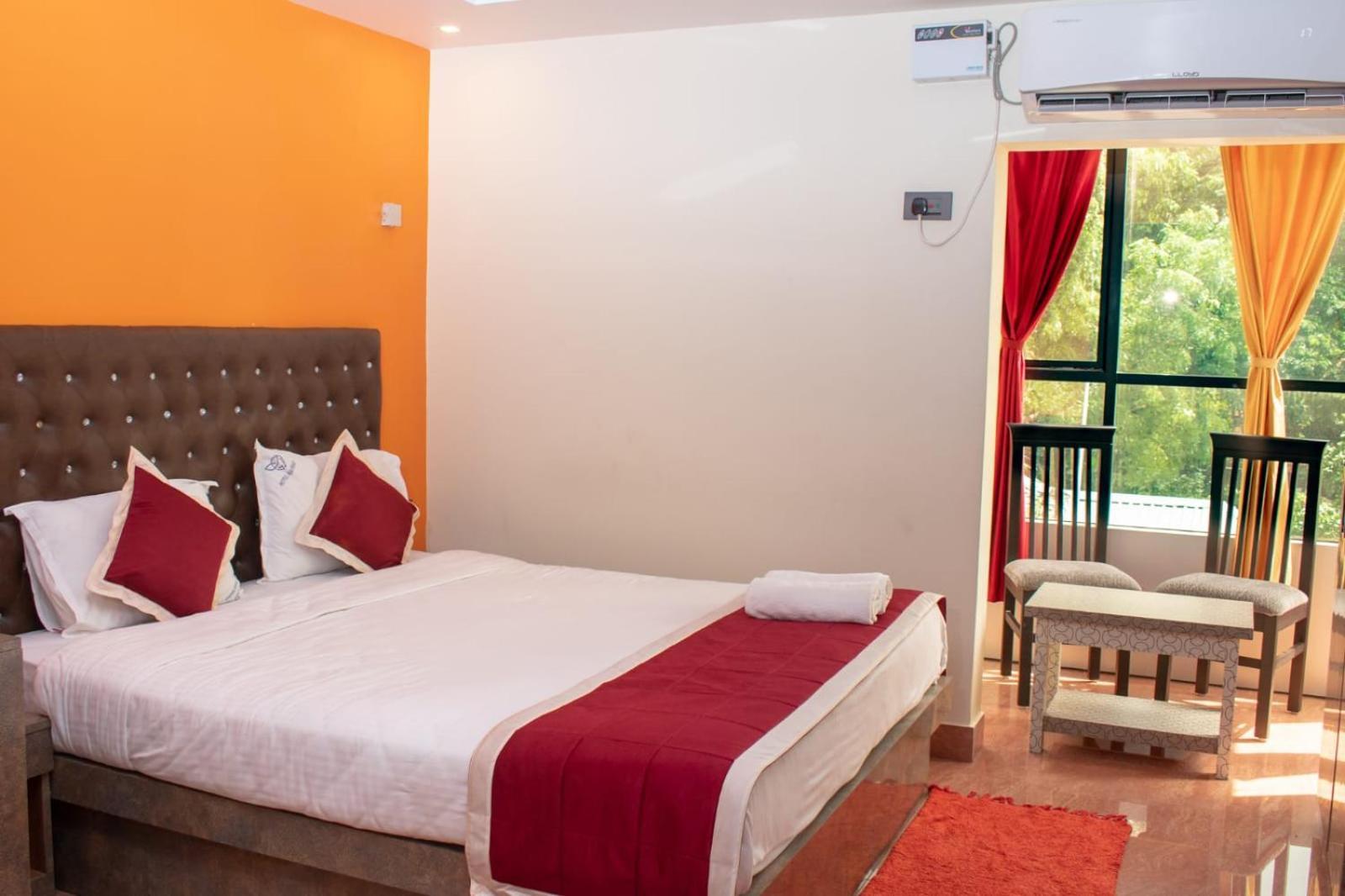Hotel Rainbird Port Blair Exterior photo